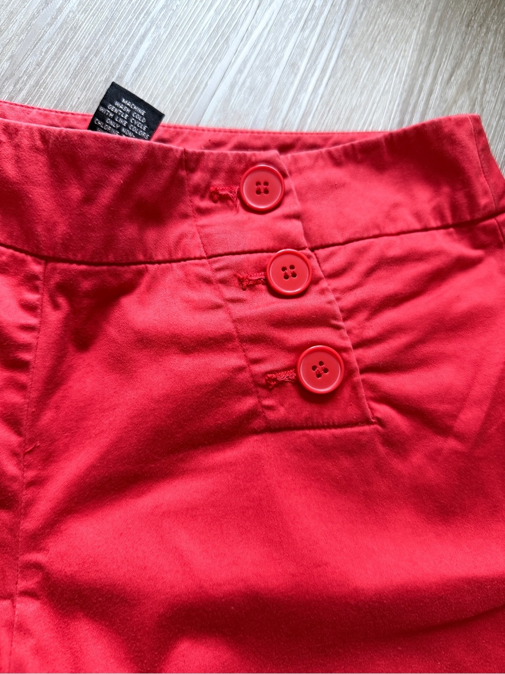 Red Button-Accent Capris - Picture 3 of 7